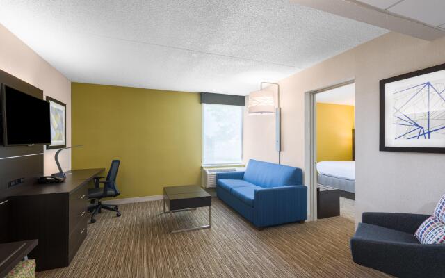 Holiday Inn Express Ramsey-Mahwah by IHG