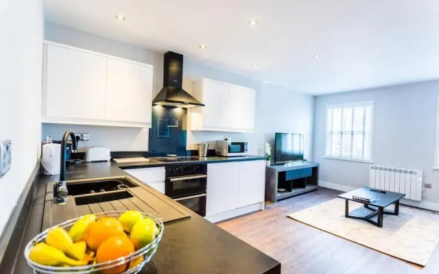 Suite Life Serviced Apartments