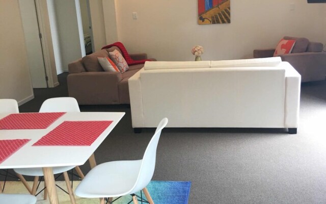 2 BR appartment on Park Hill