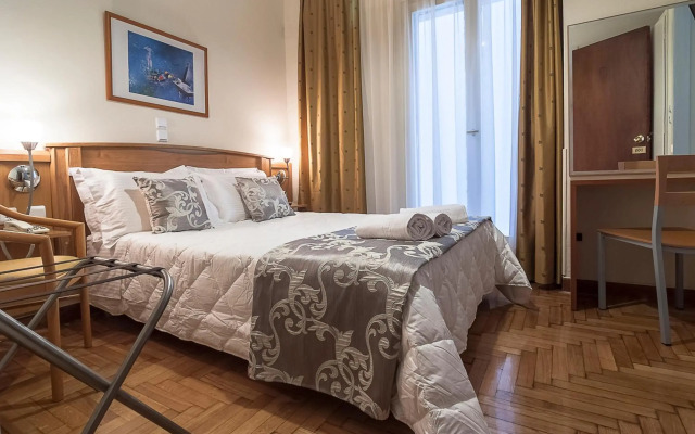 Ares Athens Hotel
