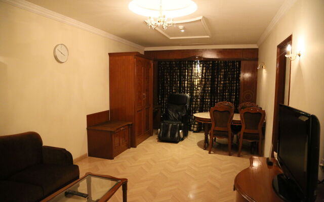 Benzz Park, Chennai