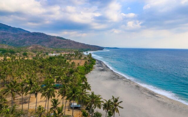 Grand Senggigi Hotel