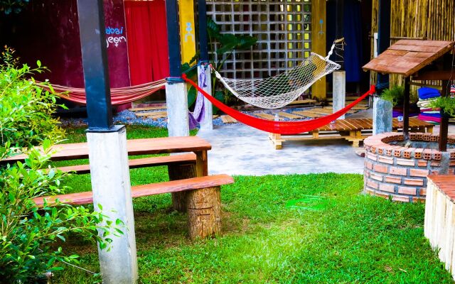 SabaiDee Lanta Hostel