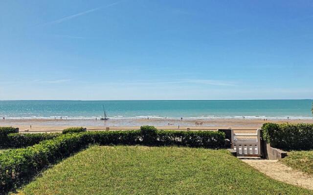 Appartement Jullouville, 3 pièces, 4 personnes - FR-1-361-9