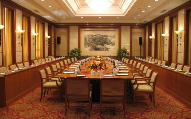 Shun Yi Hotel