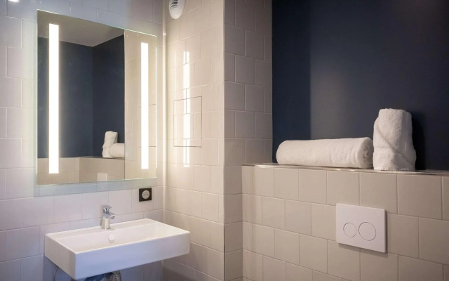 Best Western 11BAUER Paris Saint-Ouen