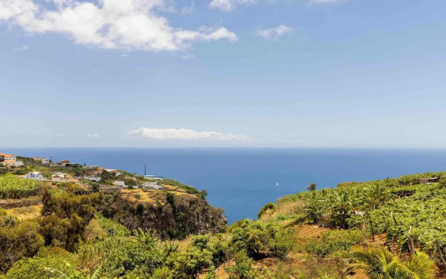 1BR House - Garden & Hot Tub - Estreito da Calheta