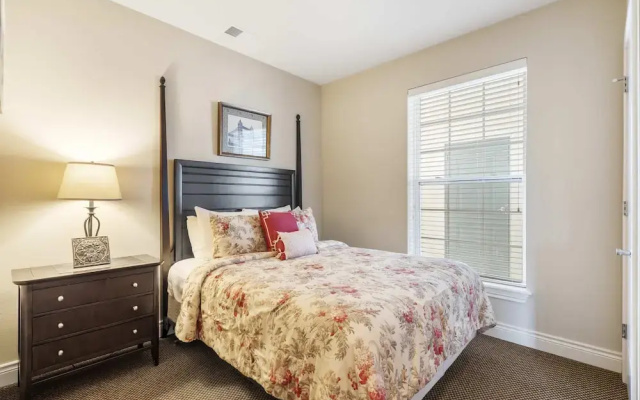 Branson Hills Getaway Sleeps 6