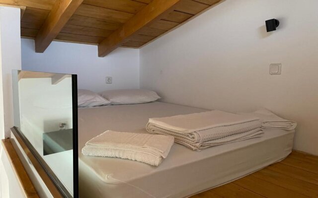 Spitakia Cozy & Comfy Apartments 10minutes From the Airport