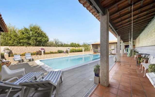 Private Pool Villa 20min by Porto