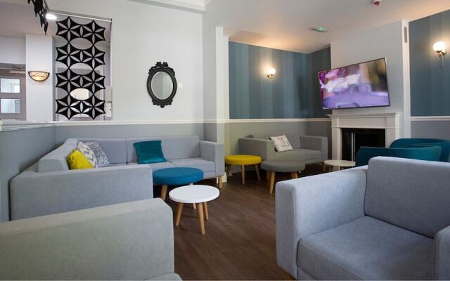 Agnes Jones House - Campus Residence
