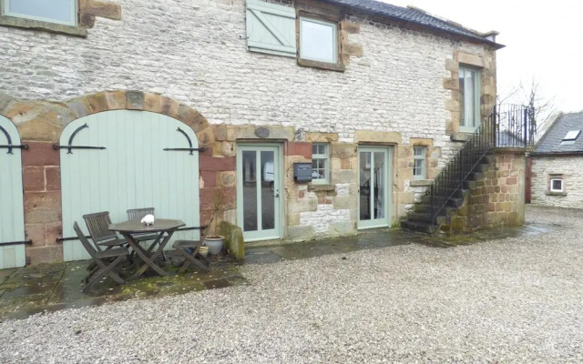 Hall End Barn