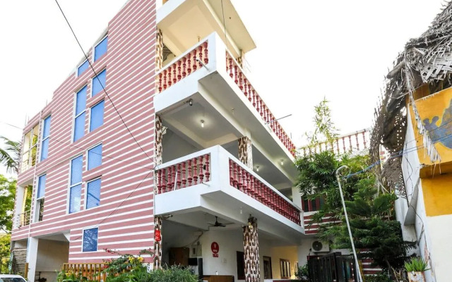 The Orient Hotel by OYO Rooms