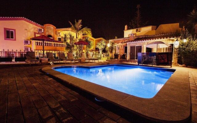 Villas D. Dinis Charming Residence - Adults Only