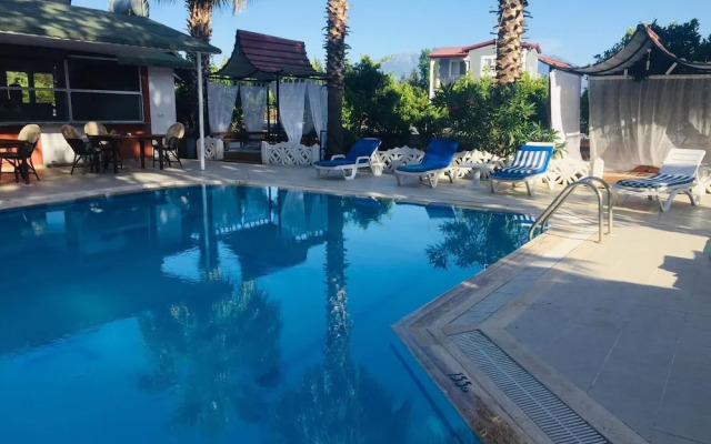 Alper Hotel