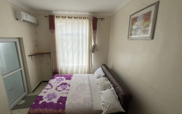 Lao Tangren Restaurant & Guesthouse