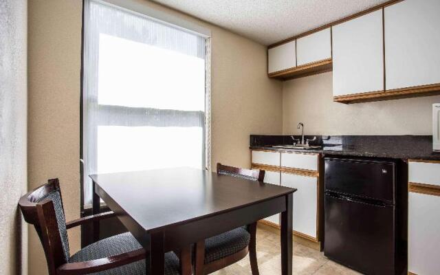 Quality Inn Union Us Hwy 176