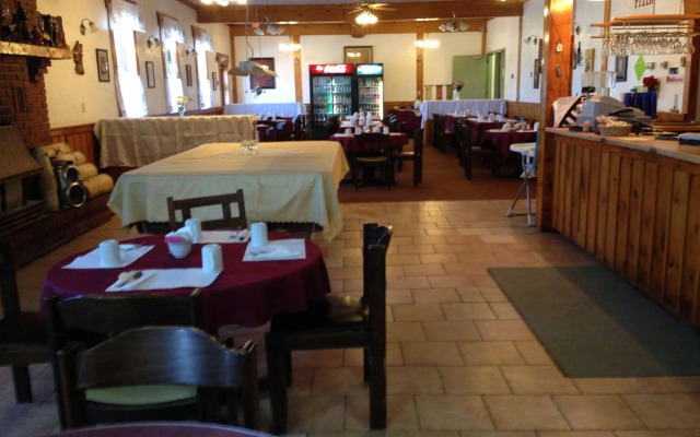 Englehart Inn