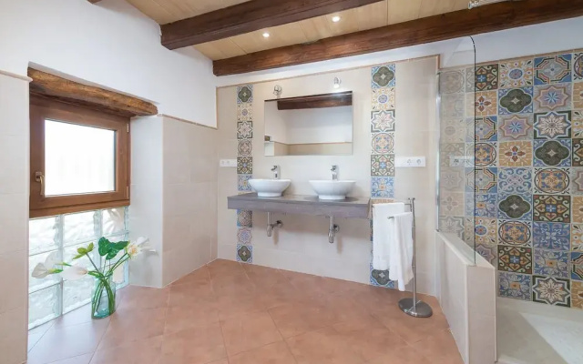 Sa Plana - Villa With Private Pool