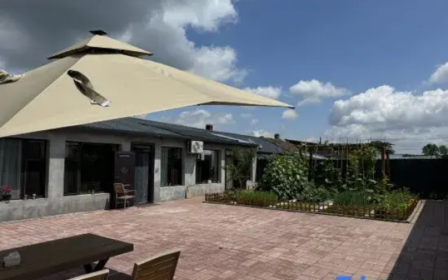 Youran Homestay Courtyard