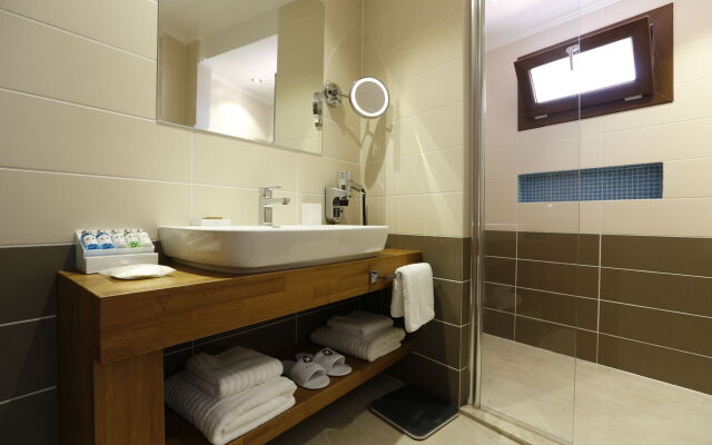 Renka Hotel & Spa