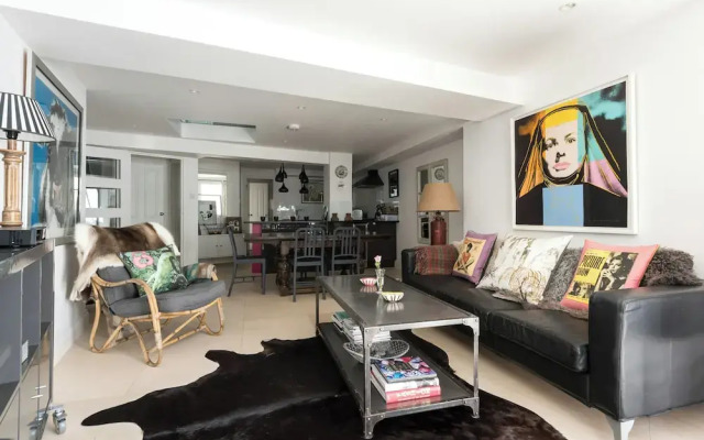 Kennington Road by Onefinestay