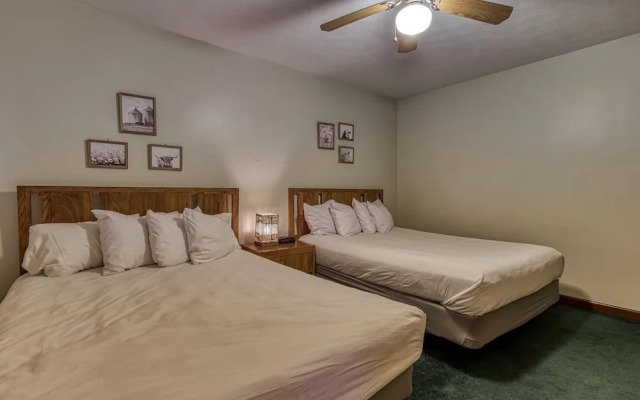 Pinecrest Townhomes