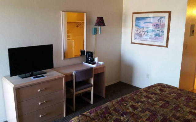Heritage House Motel