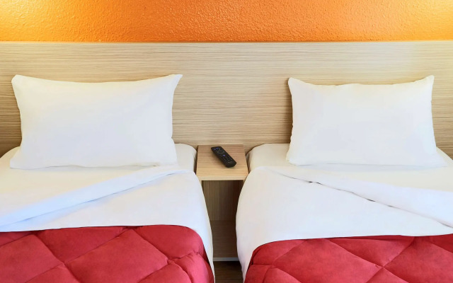 Premiere Classe Toulouse Ouest - Blagnac Aeroport