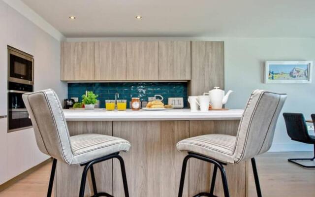 Fistral Two Bed Apartment in Pentire