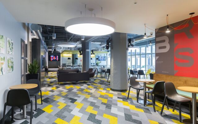 Spacious 1BR with Free Parking | Zen@Boss