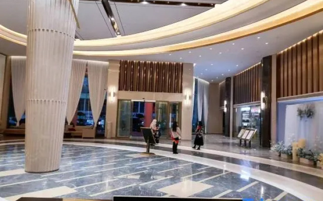 Shenzhou Mingzhu Hotel