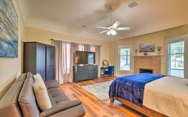 Cozy Carpinteria Apartment: Walkable Location