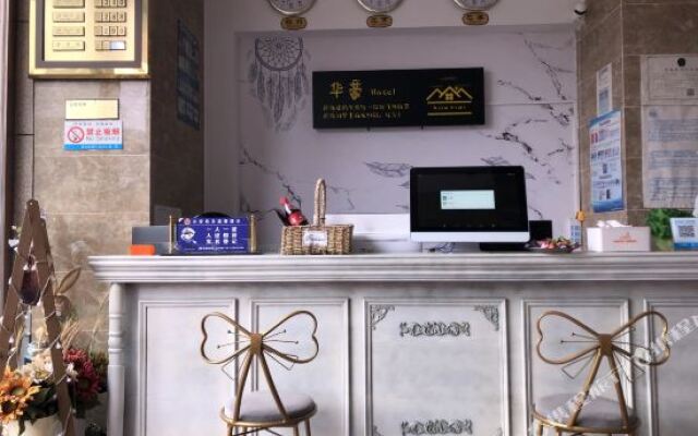 Gorgeous Business Hotel