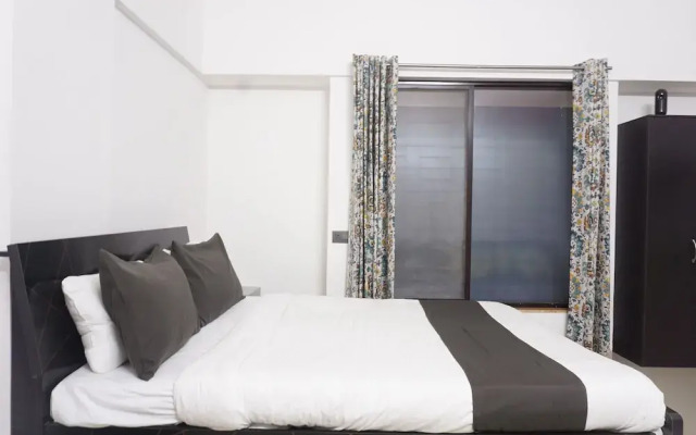 Hotel Lotus Guest House