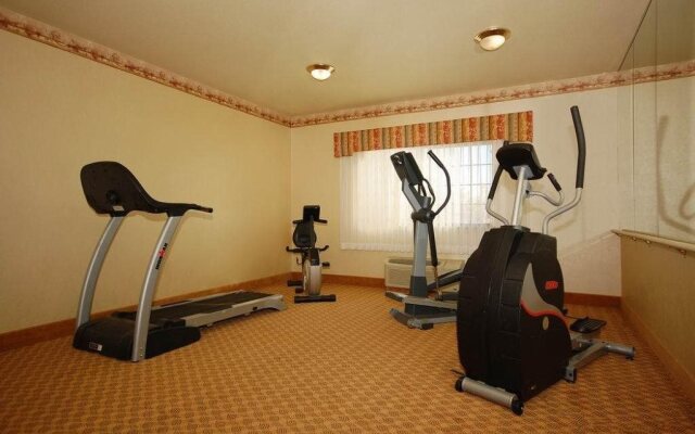 SureStay Plus Hotel by Best Western Quanah