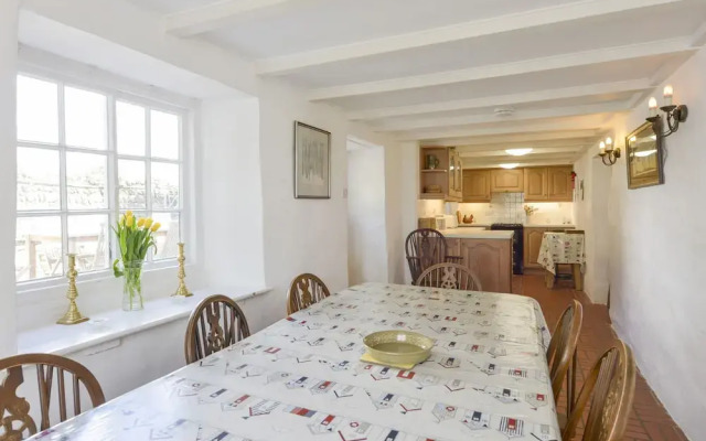 Agar Cottage