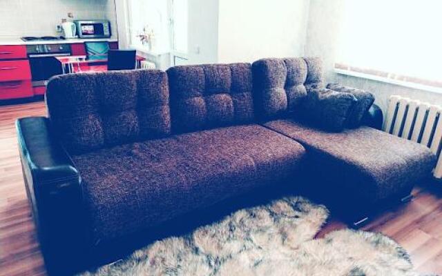 Apartment on Sauran Str Center