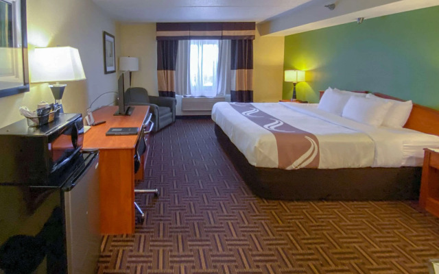 Quality Inn Bolingbrook I-55