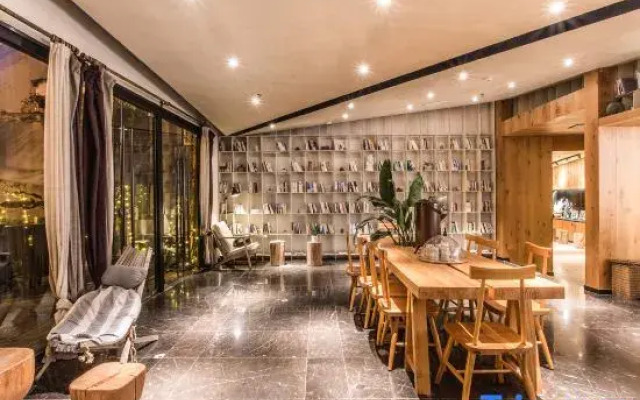 Zhuzai Shudian Hotel