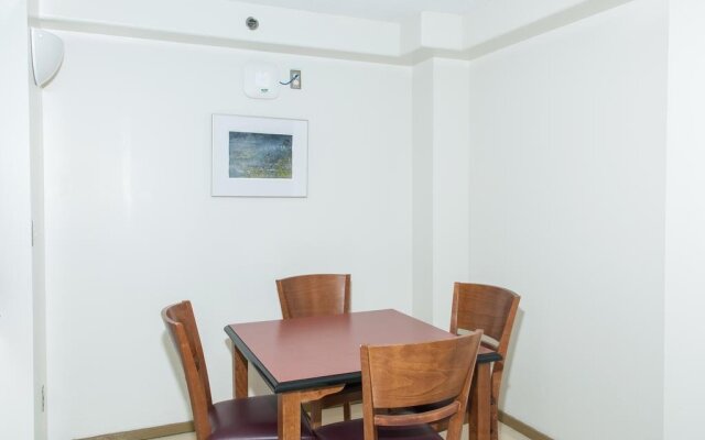 Saint Mary's University Weekly Accommodations