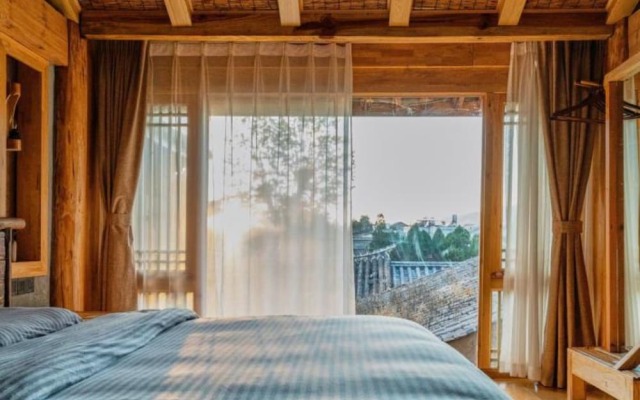 Floral Hotel Huize AD 1727