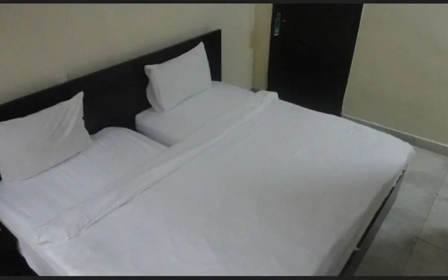 Mitros Residences