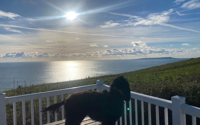 Seaview,sleeps 4to6,pet Friendly, Parking