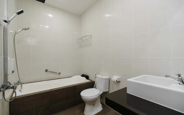 RedDoorz @ Hotel Novanda