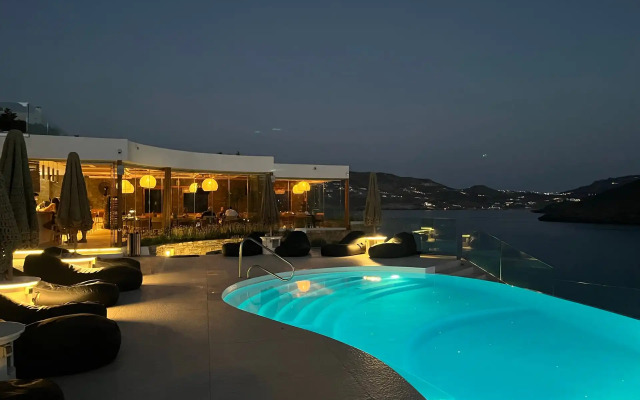 Panormos Village Hotel