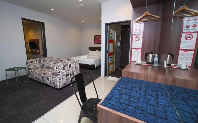 S Boutique Hotel