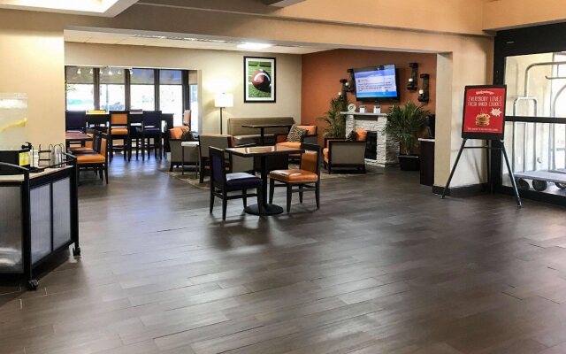 Comfort Inn & Suites Clemson - University Area