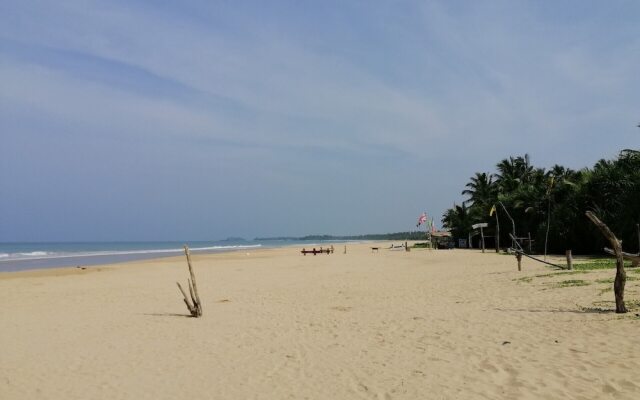 Sapara River Guest 600m Beach