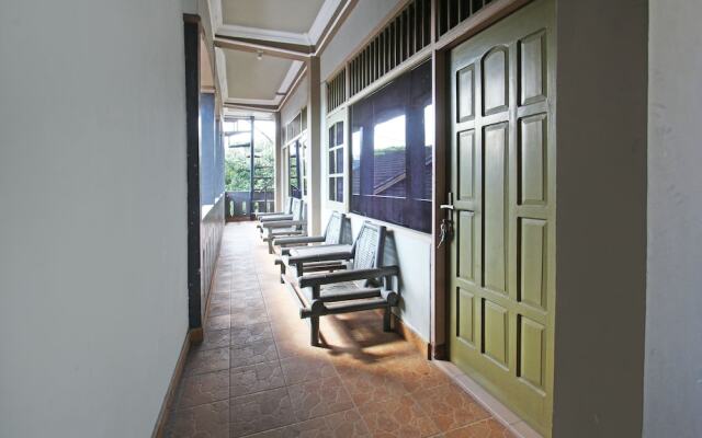 SPOT ON 92973 Madani Syariah Guesthouse
